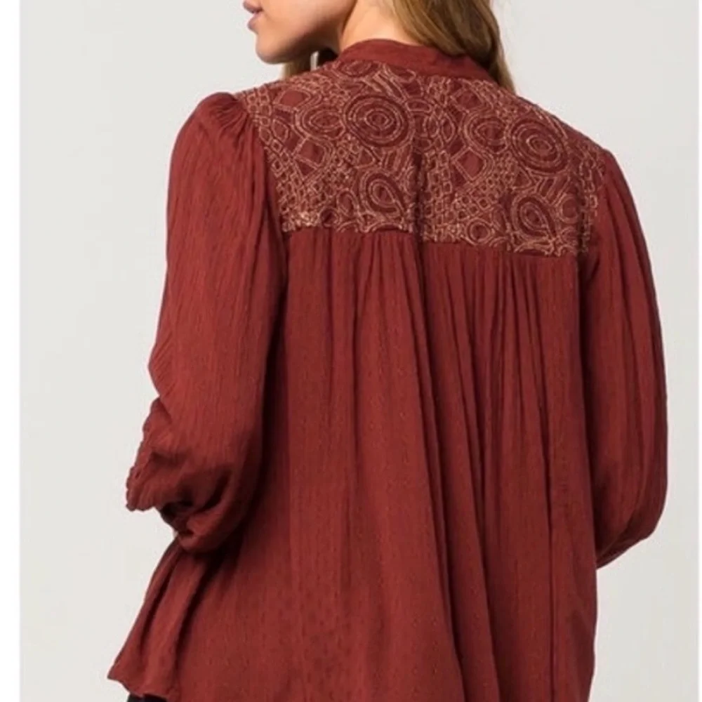 Free People Canyon Rose soft and flowy v-neck button up blouse XS